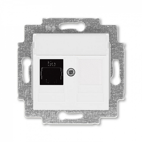 Розетка компьютерная RJ45 5e+заглушка Levit - белый